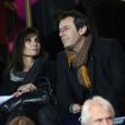 Jean Luc Reichmann et sa compagne Nathalie, au Parc des Princes, à Paris, en décembre 2012.