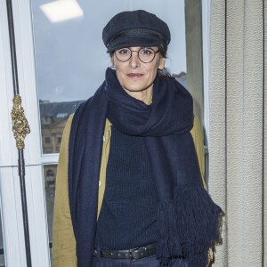 Inès de la Fressange - Défilé de mode Maison Schiaparelli, collection haute couture Printemps-Eté 2018, à Paris. Le 22 janvier 2018 © Olivier Borde / Bestimage
