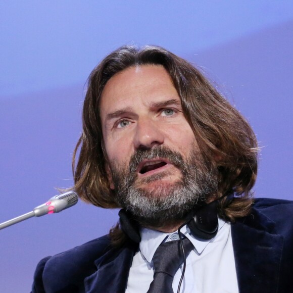 Frédéric Beigbeder en conférence de presse lors du festival international "Youth and Students" à Sochi. Le 17 octobre 2017