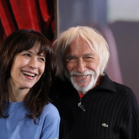 Sophie Marceau et Pierre Richard lors du 21ème festival international du film de comédie de l'Alpe d'Huez le 20 janvier 2018. Sophie Marceau présente son film "Mme Mills, une voisine si parfaite" , qu'elle a réalisé et dans lequel elle interprète le rôle de Hélène. © Dominique Jacovides / Bestimage