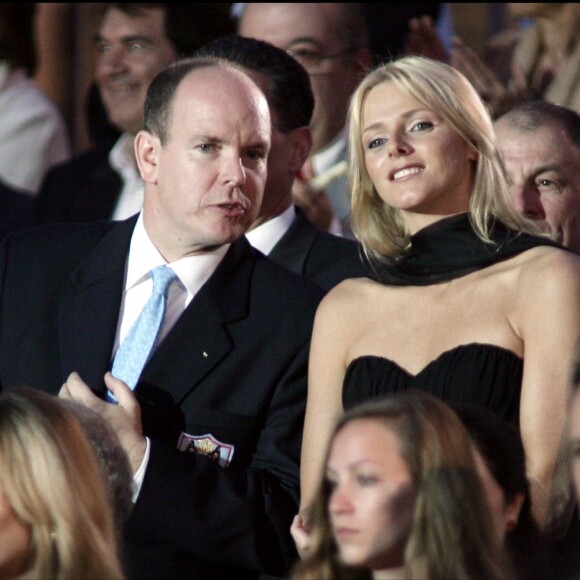 Charlene Wittstock et le prince Albert II de Monaco le 9 juin 2007 à la cérémonie de clôture des XIIe Jeux des petits Etats d'Europe.