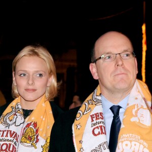 Charlene Wittstock et le prince Albert II de Monaco lors de l'ouverture du 32e Festival International du Cirque de Monte-Carlo le 17 janvier 2008.