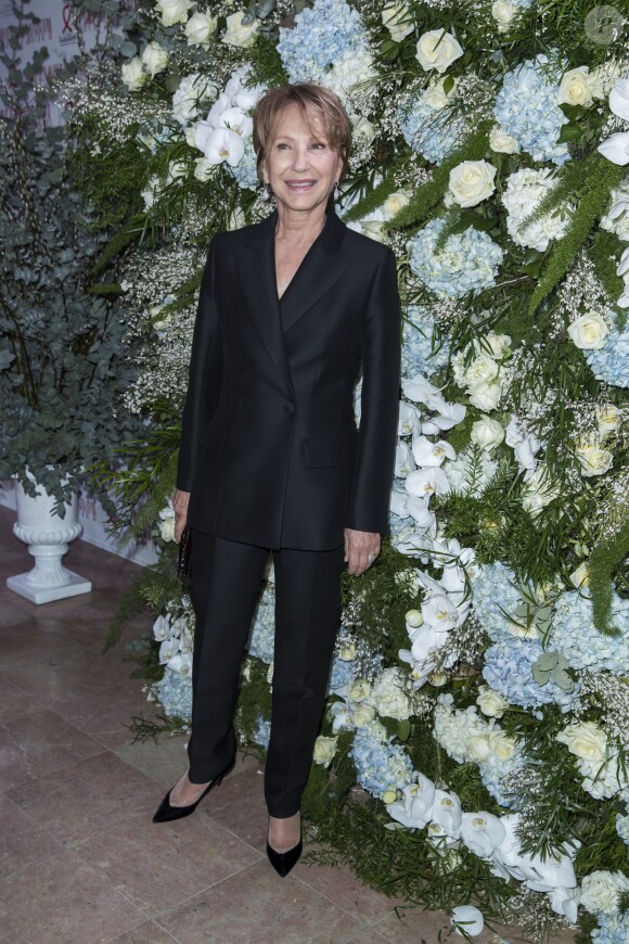 Nathalie Baye - Photocall de la 16ème soirée Sidaction dans la salle de réception du Pavillon d'Armenonville à Paris, France, le 26 janvier 2018. © Olivier Borde/Bestimage
