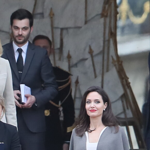 Semi Exclusif - Angelina Jolie quitte le palais de l'Elysée après un rendez-vous avec Brigitte Macron à Paris le 30 janvier 2018.