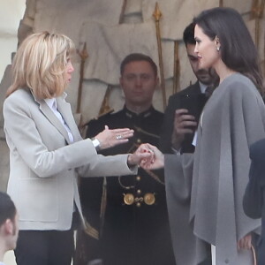 Semi Exclusif - Angelina Jolie quitte le palais de l'Elysée après un rendez-vous avec Brigitte Macron à Paris le 30 janvier 2018.