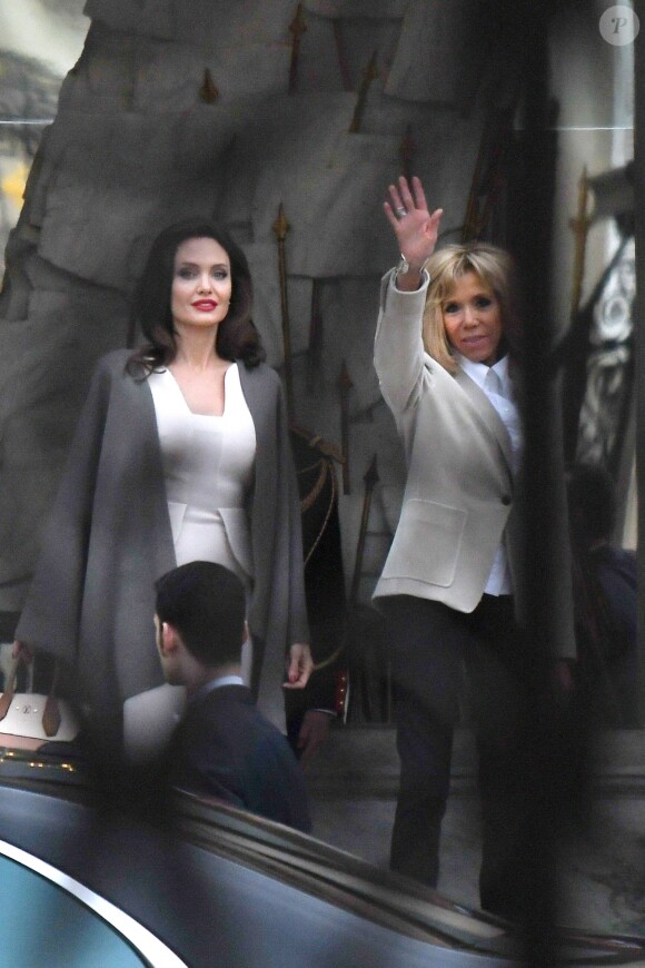 Semi Exclusif - Angelina Jolie lors d'un rendez-vous avec Brigitte Macron au palais de l'Elysée à Paris le 30 janvier 2018.