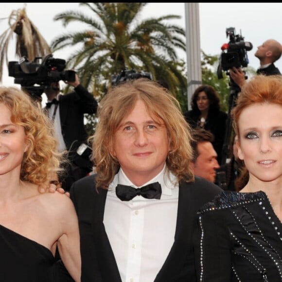 Marc Lavoine, Pascale Arbillot, Pierre-François Martin-Laval, Léa Drucker et son compagnon Julien Rambaldi au Festival de Cannes, en mai 2010.