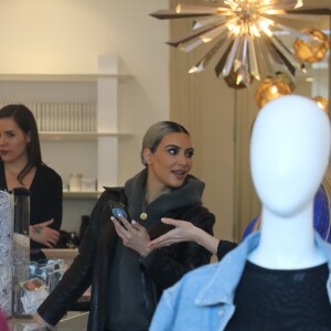 Kim Kardashian fait du shopping au magasin Dash à West Hollywood, le 7 février 2018.