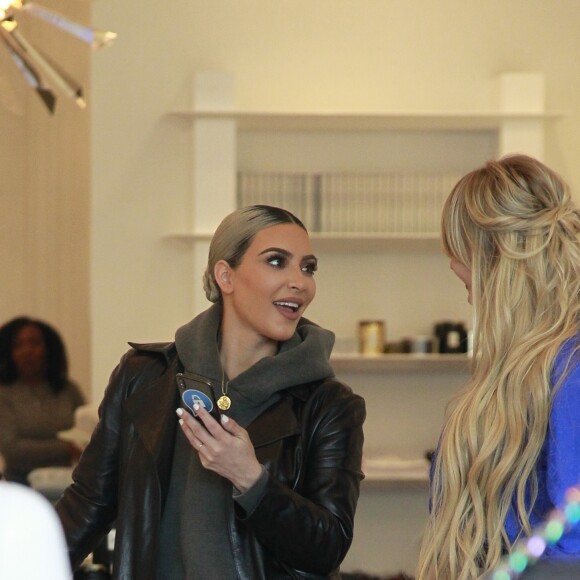 Kim Kardashian de passage au magasin Dash à West Hollywood, le 7 février 2018.
