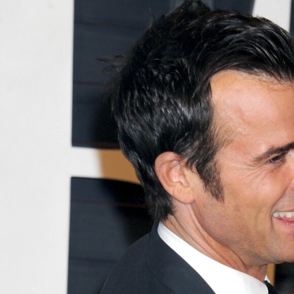 Jennifer Aniston et Justin Theroux - People à la soirée "Vanity Fair Oscar Party" à Hollywood, le 23 février 2015.