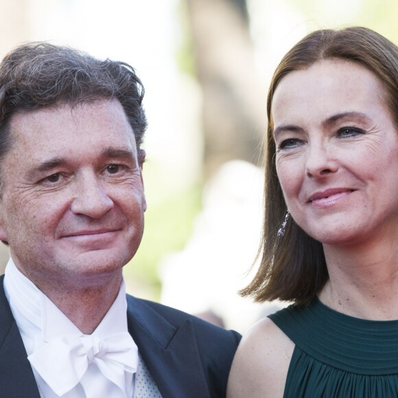 Carole Bouquet et son compagnon Philippe Sereys de Rothschild - Montée des marches du film "The Little Prince" (Le Petit Prince) lors du 68e Festival International du Film de Cannes, à Cannes le 22 mai 2015.