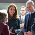 Kate Middleton, duchesse de Cambridge, enceinte, et le prince William ont visité le centre culturel The Fire Station à Sunderland le 21 février 2018.