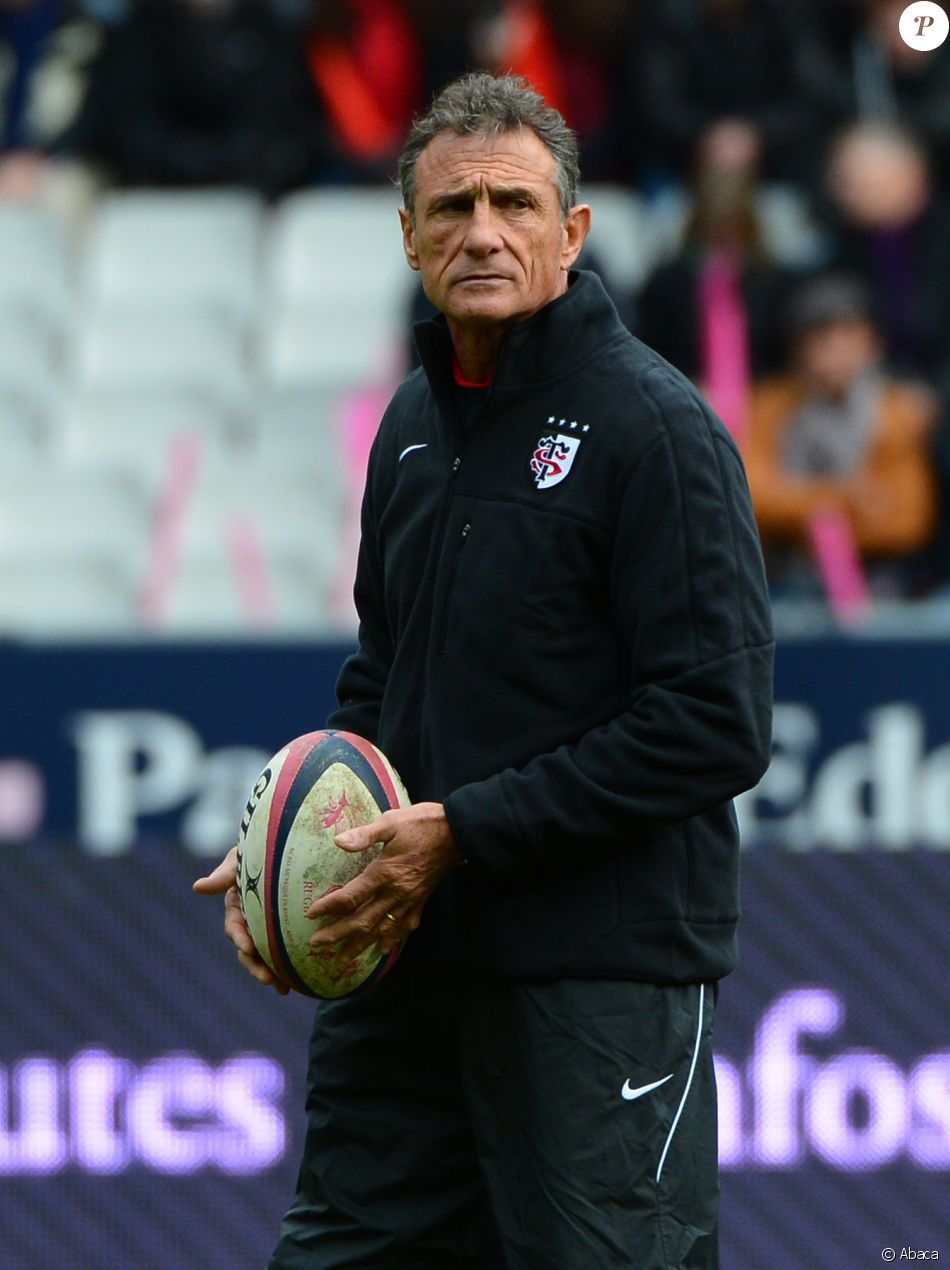 Guy Novès lors du match du Stade français contre le Stade toulousain au