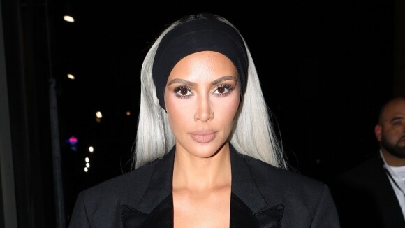 Kim Kardashian : Sortie sans soutien-gorge pour une conférence