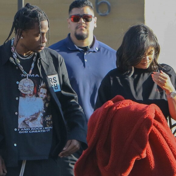 Kylie Jenner et son compagnon Travis Scott sont allés déjeuner au restaurant Nobu à Malibu, le 24 février 2018