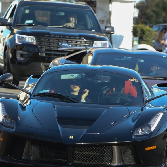 Kylie Jenner et son compagnon Travis Scott sont allés déjeuner au restaurant Nobu à Malibu, le 24 février 2018