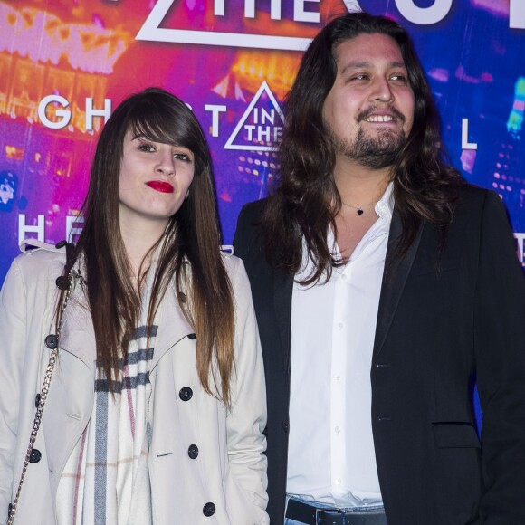 Lulu Gainsbourg et sa compagne Lilou - Avant-première du film "Ghost in the Shell" au Grand Rex à Paris, le 21 mars 2017. © Olivier Borde/Bestimage
