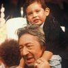 Serge Gainsbourg et son fils Lulu à Paris, le 9 novembre 1988.