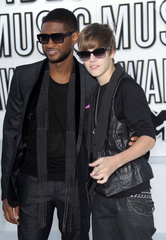 Usher et Justin Bieber aux MTV Video Music Awards à Los Angeles le 12 septembre 2010