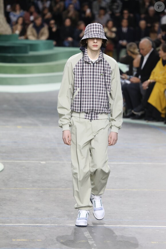 Défilé Lacoste, collection prêt-à-porter automne-hiver 2018 au Lycée Carnot. Paris, le 28 février 2018.