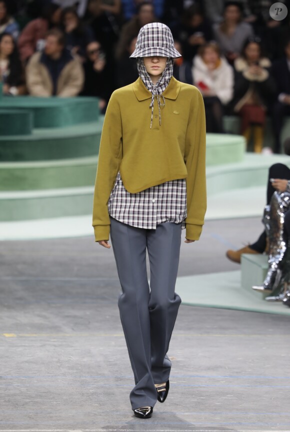 Défilé Lacoste, collection prêt-à-porter automne-hiver 2018 au Lycée Carnot. Paris, le 28 février 2018.