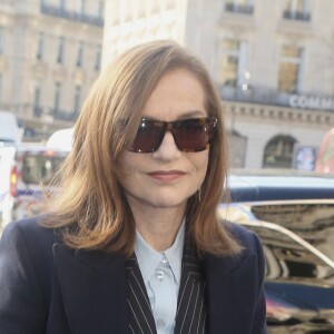 Isabelle Huppert - Défilé de mode prêt à porter Automne Hiver 2018/2019 "Stella McCartney" à l'Opéra Garnier. Paris, le 5 mars 2018. © CVS-Veeren/Bestimage