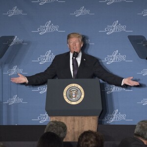 Donald J. Trump lors de la conférence "Latino Coalition Legislative Summit" à l'hôtel Marriott à Washington, le 7 mars 2018.