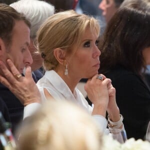 Emmanuel et Brigitte Macron, Anne Hidalgo - 33ème dîner du Crif (Conseil Representatif des Institutions juives de France) au Carrousel du Louvre à Paris, France, le 7 mars 2018. © Erez Lichtfeld / Bestimage