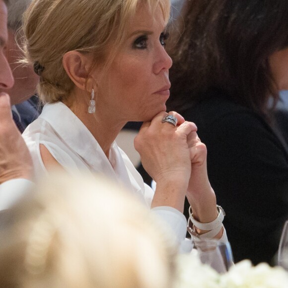Emmanuel et Brigitte Macron, Anne Hidalgo - 33ème dîner du Crif (Conseil Representatif des Institutions juives de France) au Carrousel du Louvre à Paris, France, le 7 mars 2018. © Erez Lichtfeld / Bestimage