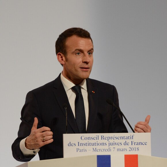 Emmanuel Macron - 33ème dîner du Crif (Conseil Representatif des Institutions juives de France) au Carrousel du Louvre à Paris, France, le 7 mars 2018. © Erez Lichtfeld / Bestimage