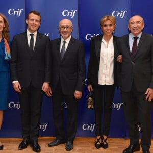 Nicole Belloubet, Emmanuel Macron, Francis Kalifat, Brigitte Macron et Gérard Collomb - 33ème dîner du Crif (Conseil Representatif des Institutions juives de France) au Carrousel du Louvre à Paris, France, le 7 mars 2018. © Erez Lichtfeld / Bestimage