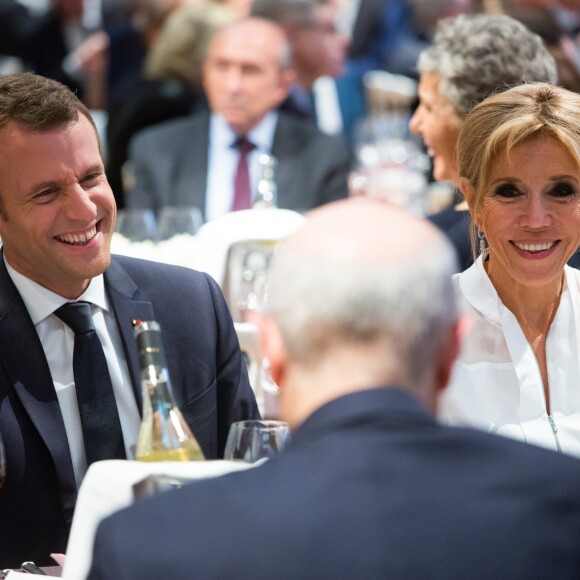 Emmanuel et Brigitte Macron - 33ème dîner du Crif (Conseil Representatif des Institutions juives de France) au Carrousel du Louvre à Paris, France, le 7 mars 2018. © Hamilton/Pool/Bestimage