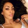 Maunia, candidate des "Reines du shopping" (M6) la semaine du 12 mars, se dévoile sexy sur les réseaux sociaux.