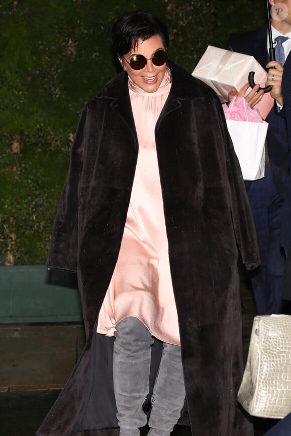 Kris Jenner - Les célébrités quittent la "Baby shower" de K. Kardashian, enceinte, à l'hôtel Bel air de Beverly Hills le 10 mars 2018.