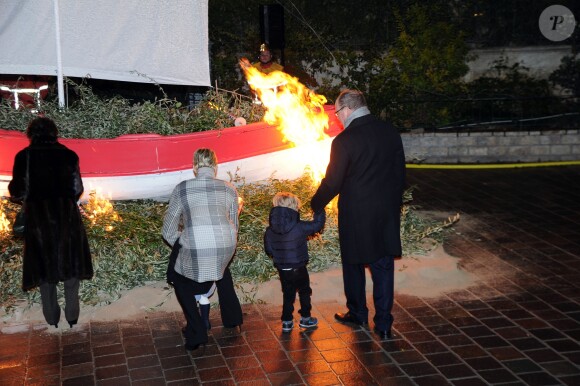 Le prince Albert II de Monaco, la princesse Charlene et leurs enfants, le prince Jacques et la princesse Gabriella lors de la traditionnelle célébration de la Sainte Dévote, sainte patronne de Monaco, à Monaco le 26 janvier 2018 © Bruno Bebert / Bestimage