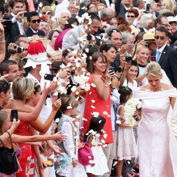 La princesse Charlene et le prince Albert II de Monaco lors de leur mariage religieux le 2 juillet 2011.