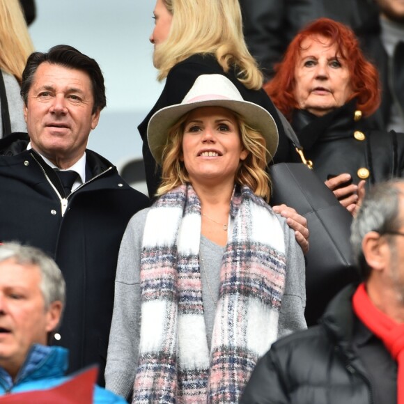Christian Estrosi, le maire de Nice, et sa femme Laura Tenoudji assistent à la rencontre de football à Nice le 18 mars 2018, opposant l'OGC Nice au PSG. © Bruno Bebert/Bestimage