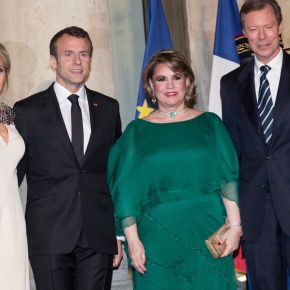 Le président de la République Emmanuel Macron, son épouse Brigitte Macron, le grand-duc Henri de Luxembourg et la grande-duchesse Maria Teresa de Luxembourg - Le grand-duc et la grande-duchesse de Luxembourg assistent au dîner d'Etat organisé au Palais de l'Elysée par le président de la République et la première dame à l'occasion d'une visite d'Etat en France à Paris, le 19 mars 2018. © Jacovides-Moreau/Bestimage