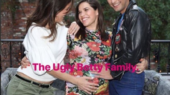 America Ferrera enceinte : Sa baby shower avec les stars d'Ugly Betty...