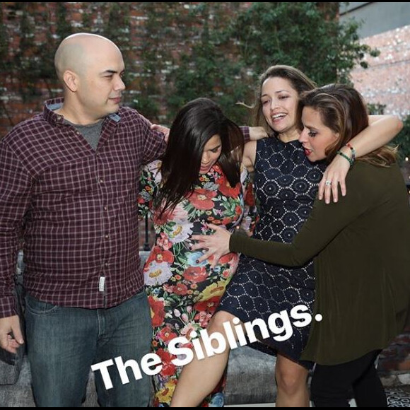 America Ferrera a partagé plusieurs photos de sa baby shower, le 17 mars 2018 à Los Angeles.