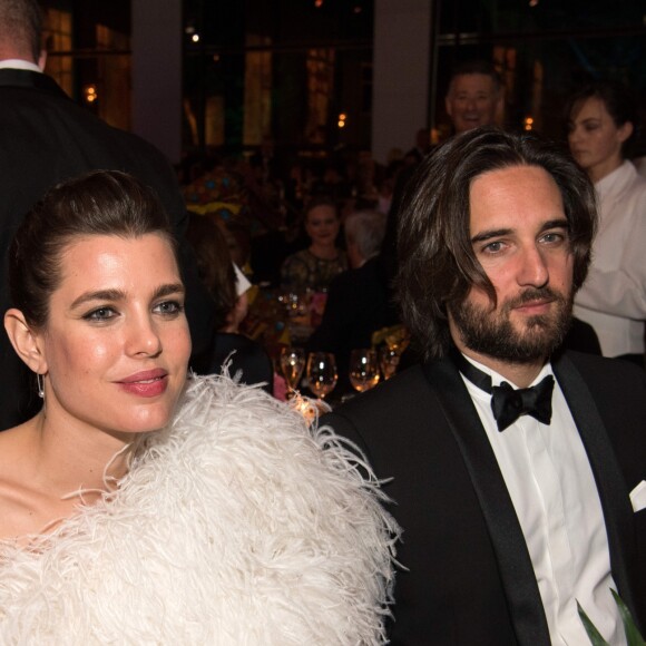 Charlotte Casiraghi et Dimitri Rassam à table lors du 64e Bal de la Rose sur le thème de Manhattan dans la Salle des Etoiles au Sporting Monte-Carlo à Monaco le 24 mars 2018. © Pierre Villard / Palais Princier / SBM via Bestimage