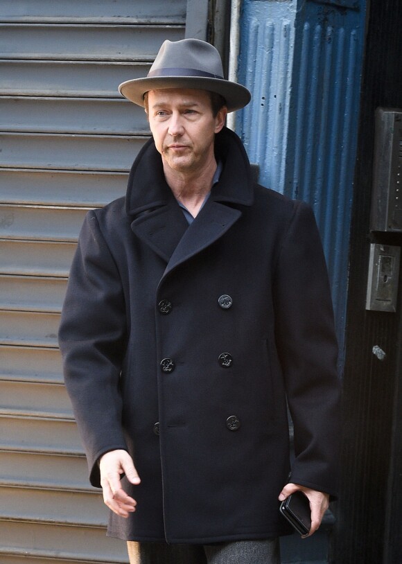 Edward Norton sur le tournage de "Motherless Brooklyn" à New York le 15 février 2018.