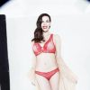 Liv Tyler pose une nouvelle fois pour la marque de lingerie Triumph.