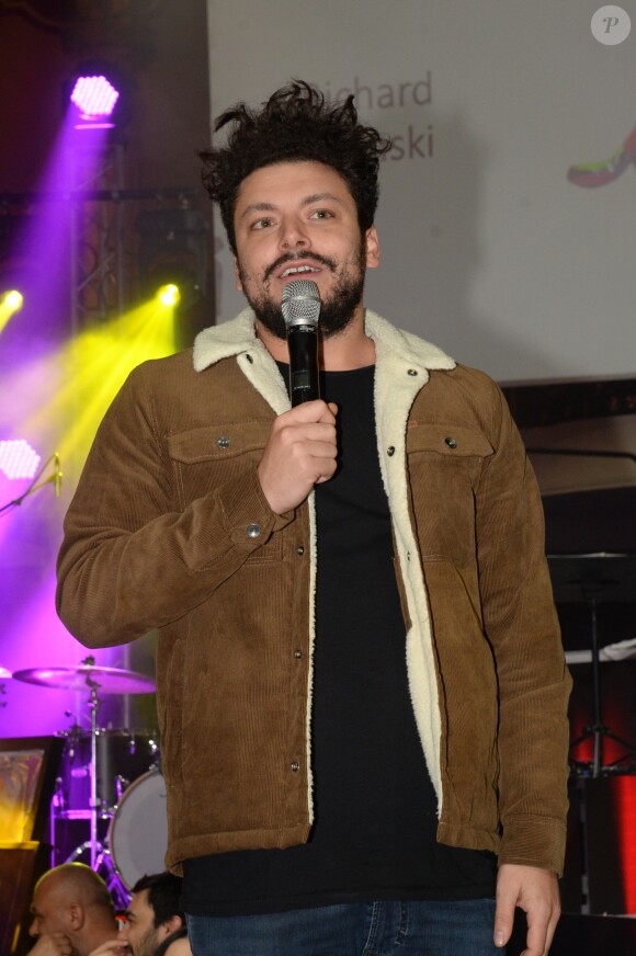 Exclusif - Kev Adams - 6ème gala de l'association "Les Rois du Monde" avec un plateau d'artistes et une vente aux enchères au profit des enfants défavorisés, orphelins et hospitalisés, suivi d'une soirée dansante à la Salle Wagram à Paris, le 12 mars 2018. Créee en 2012, l'association oeuvre pour les enfants nécessiteux, orphelins et hospitalisés de manière financière, matérielle, culturelle et distrayante. C'est également une association d’aide aux associations pour concrétiser leurs projets. © Cyril Moreau/Rachid Bellak/Bestimage