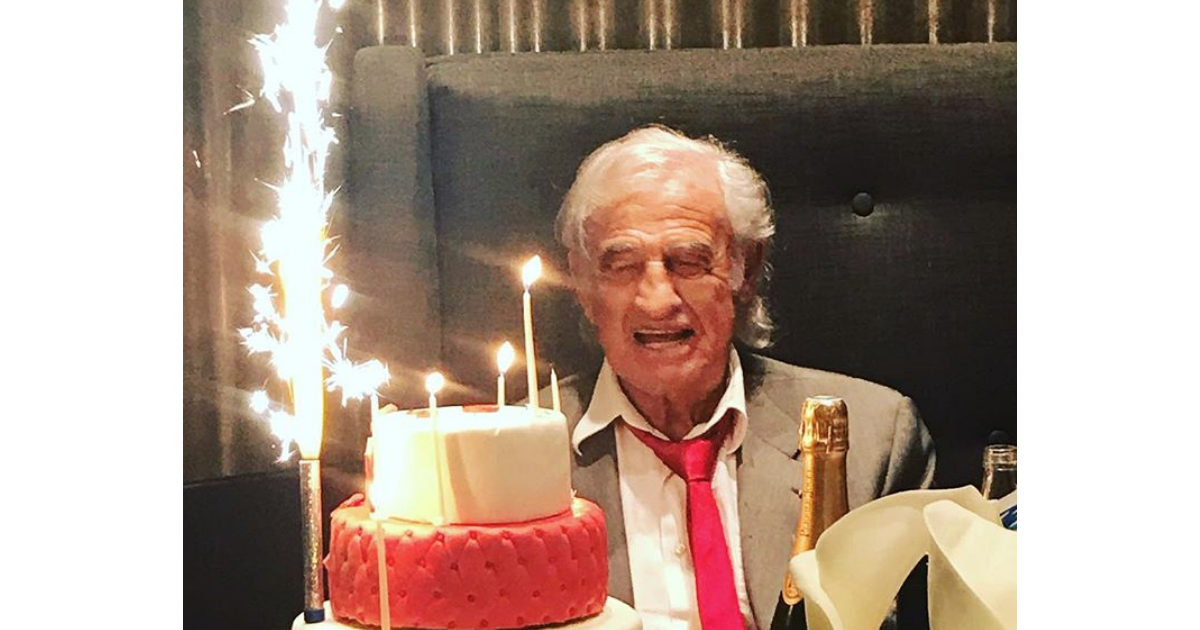 Jean-Paul Belmondo célèbre son 85e anniversaire avec sa famille. Le 10