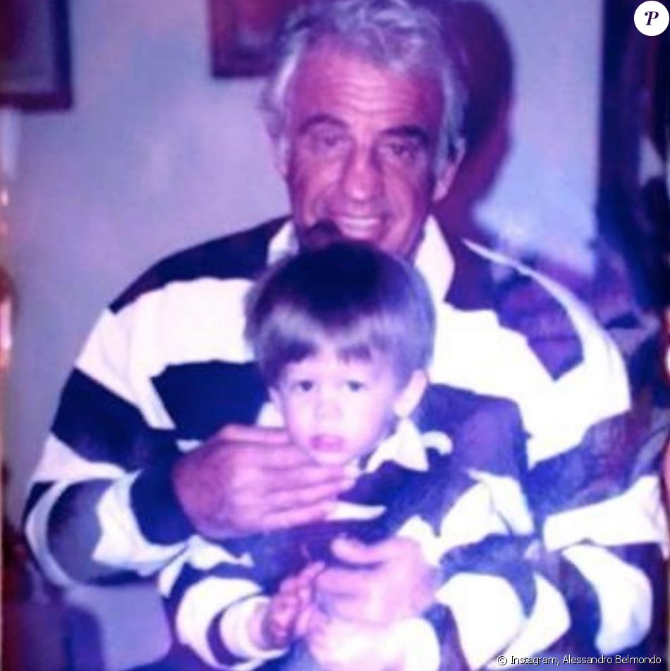 Alessandro Souhaite Un Joyeux Anniversaire A Son Grand Pere Jean Paul Belmondo Avec Cette Photo D Archive Le 10 Avril 18 Purepeople