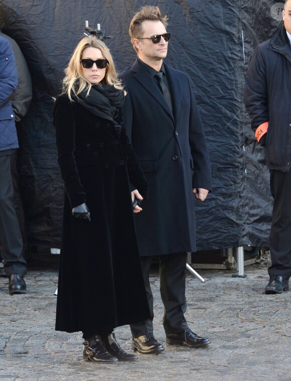 Laura Smet, David Hallyday - Arrivées des personnalités en l'église de La Madeleine pour les obsèques de Johnny Hallyday à Paris le 8 decembre 2017. © Veeren/Bestimage