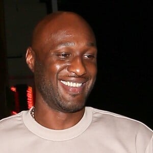 Lamar Odom quitte la discothèque "The Argyle" à Hollywood le 1er octobre 2017.