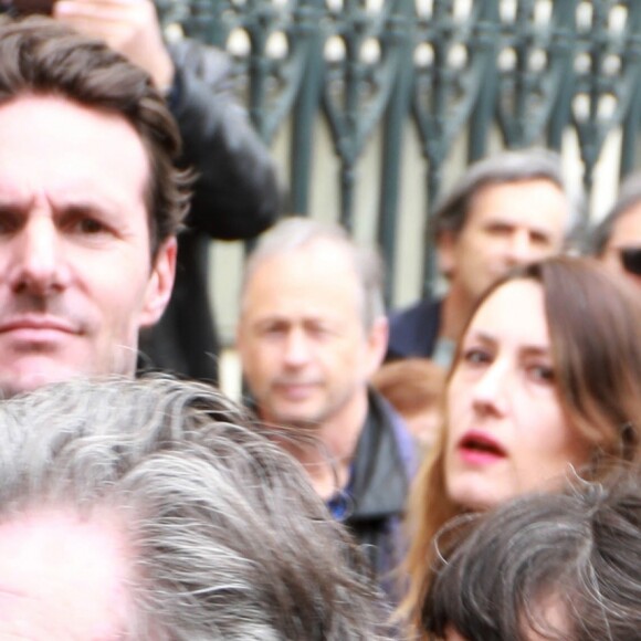 Daniel Auteuil avec sa femme - Les personnalités rendent hommage à Jacques Higelin au Cirque d'Hiver à Paris le 12 avril 2018.