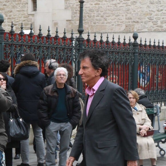 Jack Lang - Les personnalités rendent hommage à Jacques Higelin au Cirque d'Hiver à Paris le 12 avril 2018.